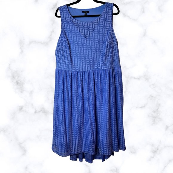 Apt 9 Blue Eyelet Sleeveless Dress with Pockets 1X - Picture 1 of 3